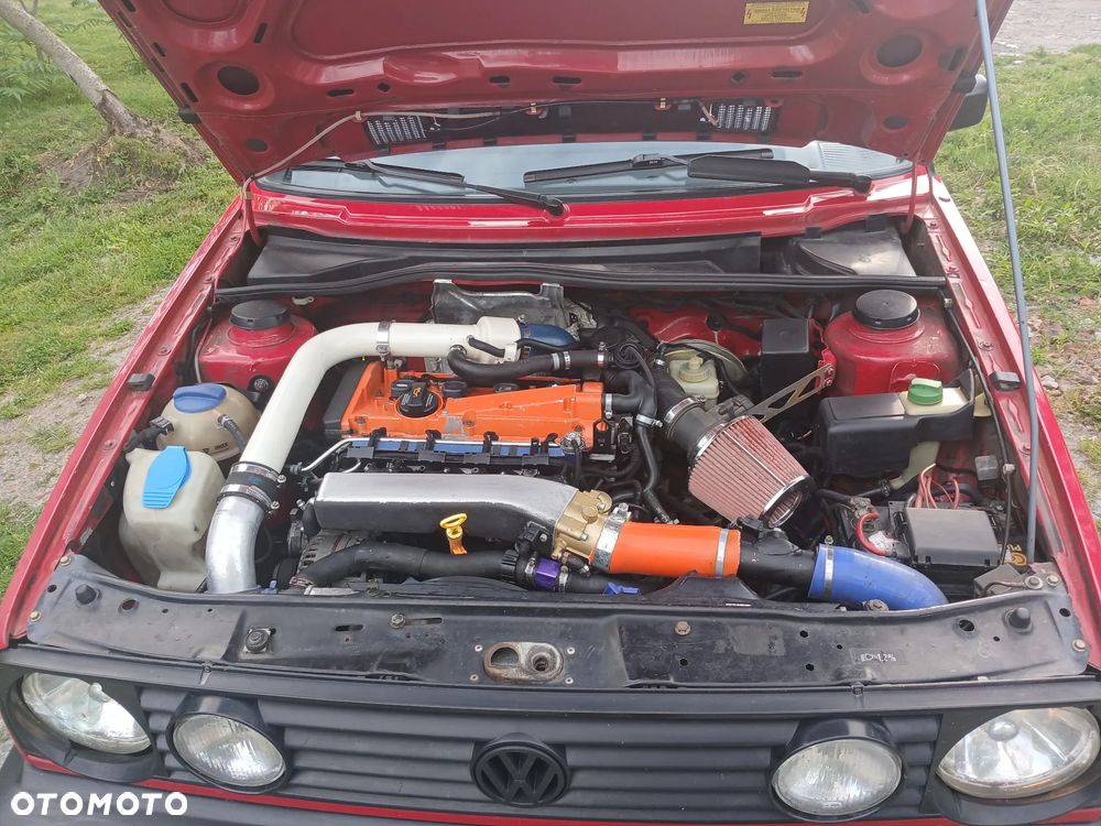 Volkswagen Golf 1.8 GTI - 5