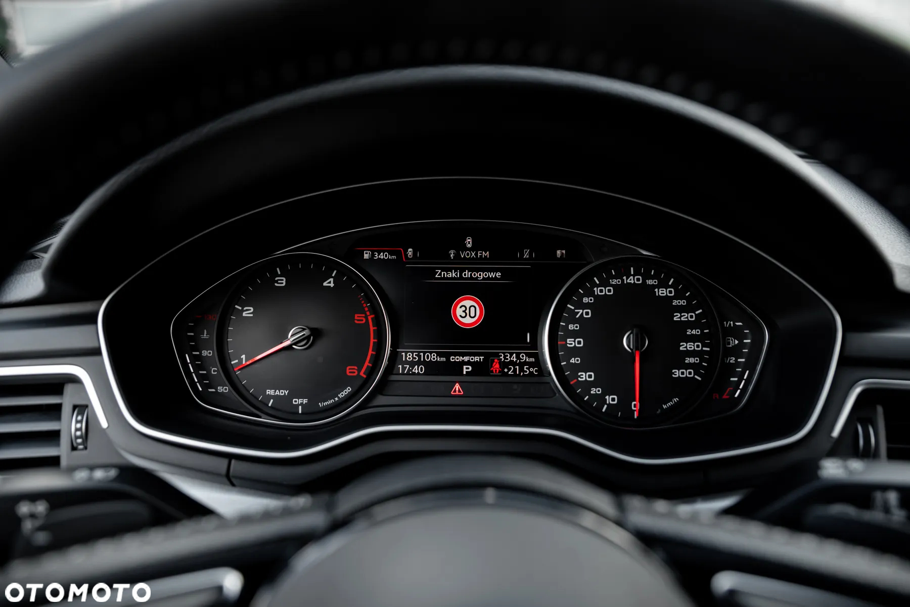 Audi A4 Avant 40 TDI quattro S tronic S line - 31