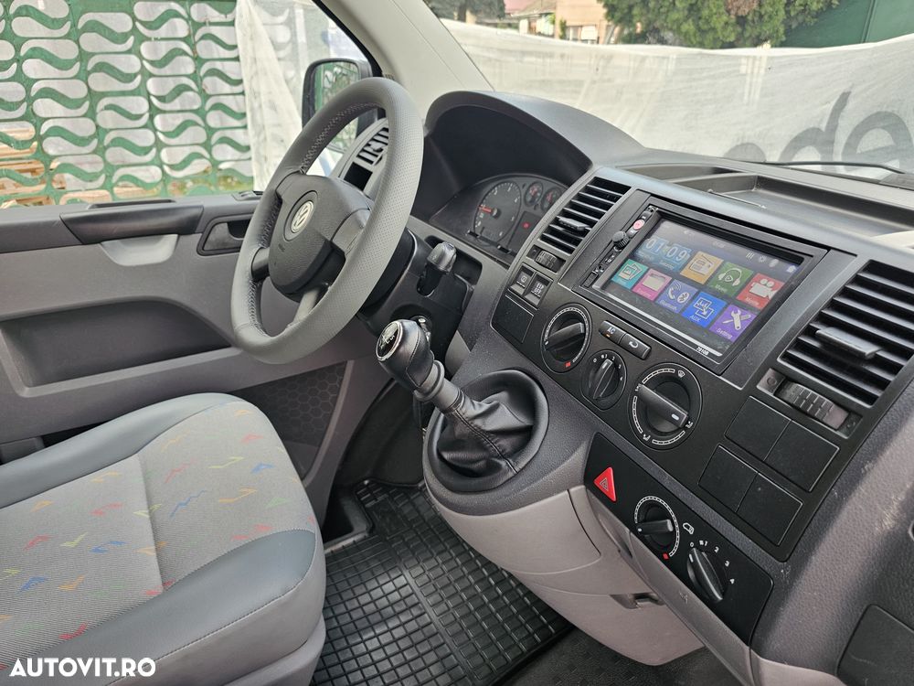 Volkswagen Transporter - 16