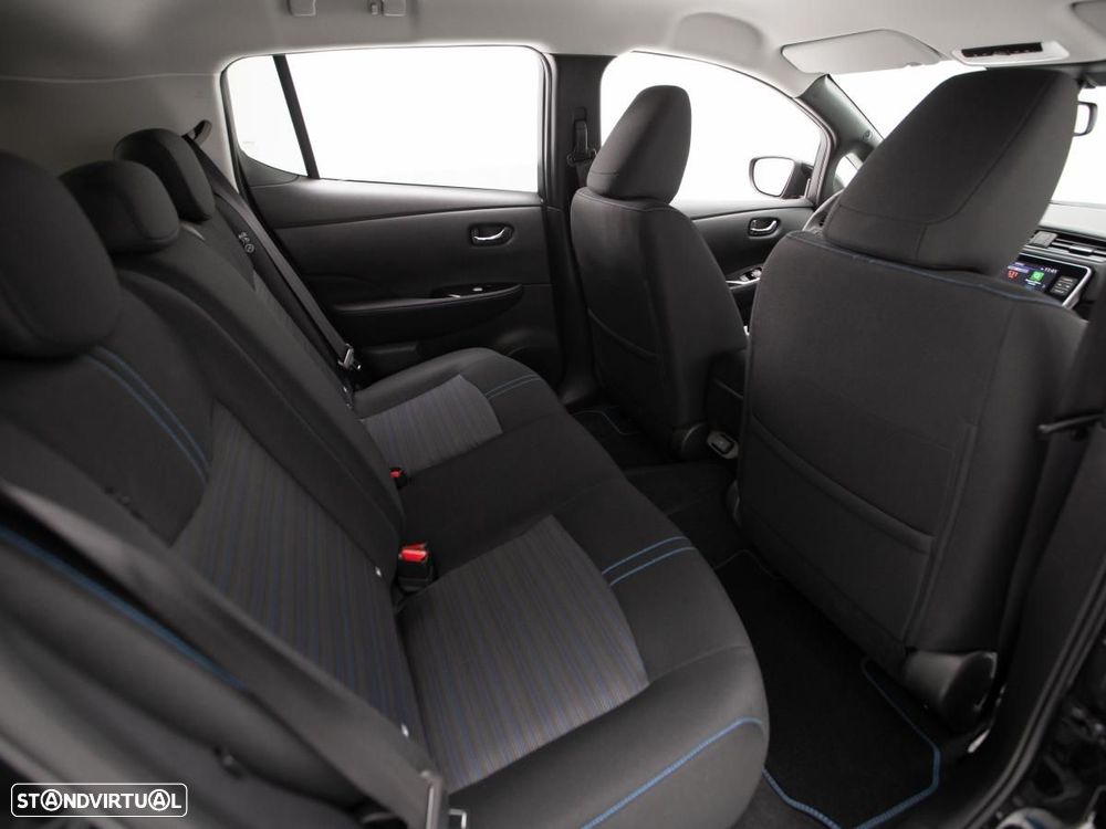Nissan Leaf N-Connecta - 11