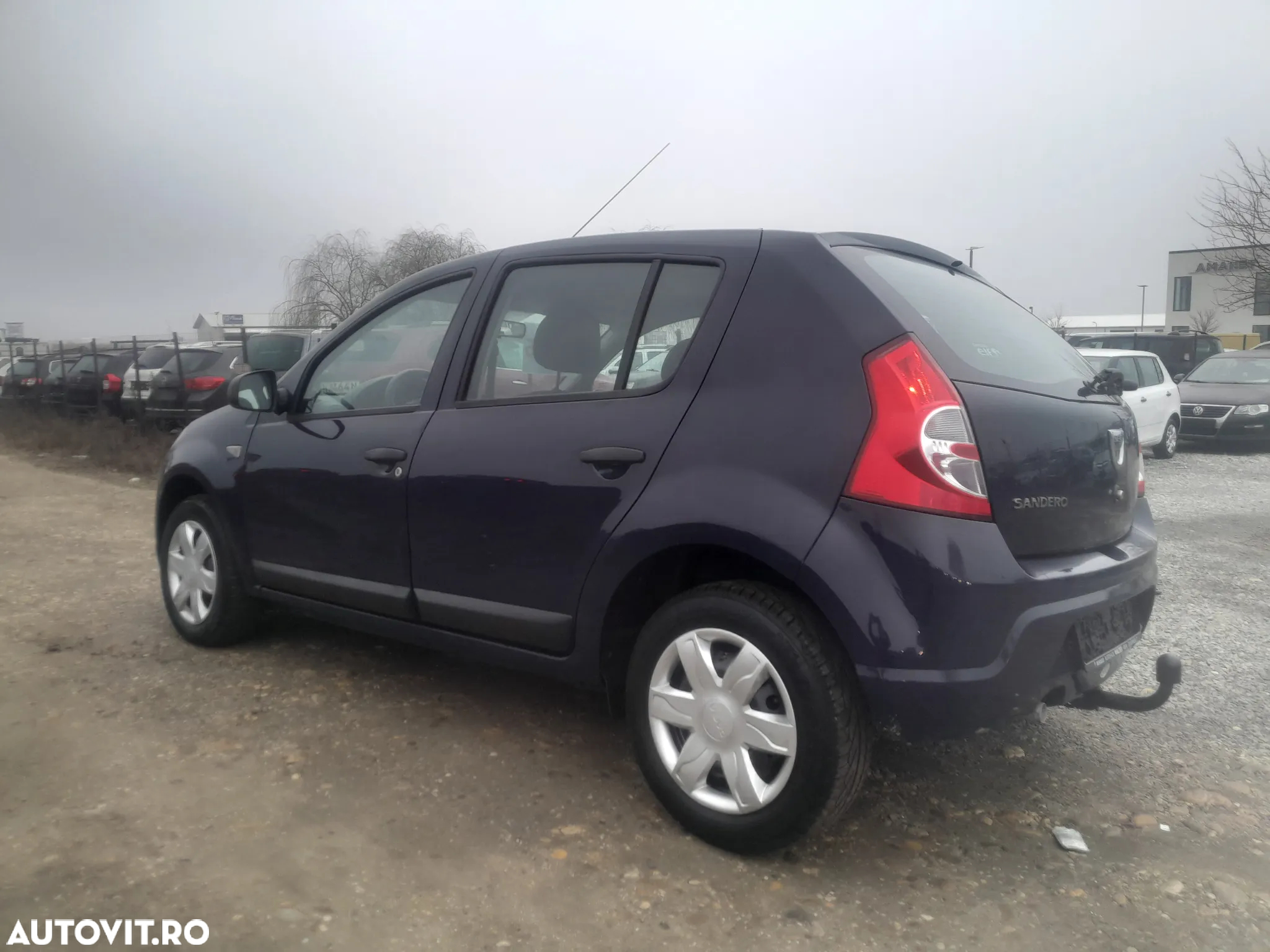 Dacia Sandero - 4