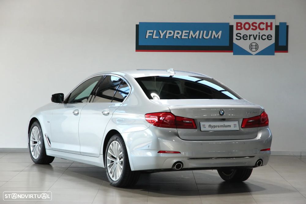 BMW 520 d Line Luxury Auto - 4