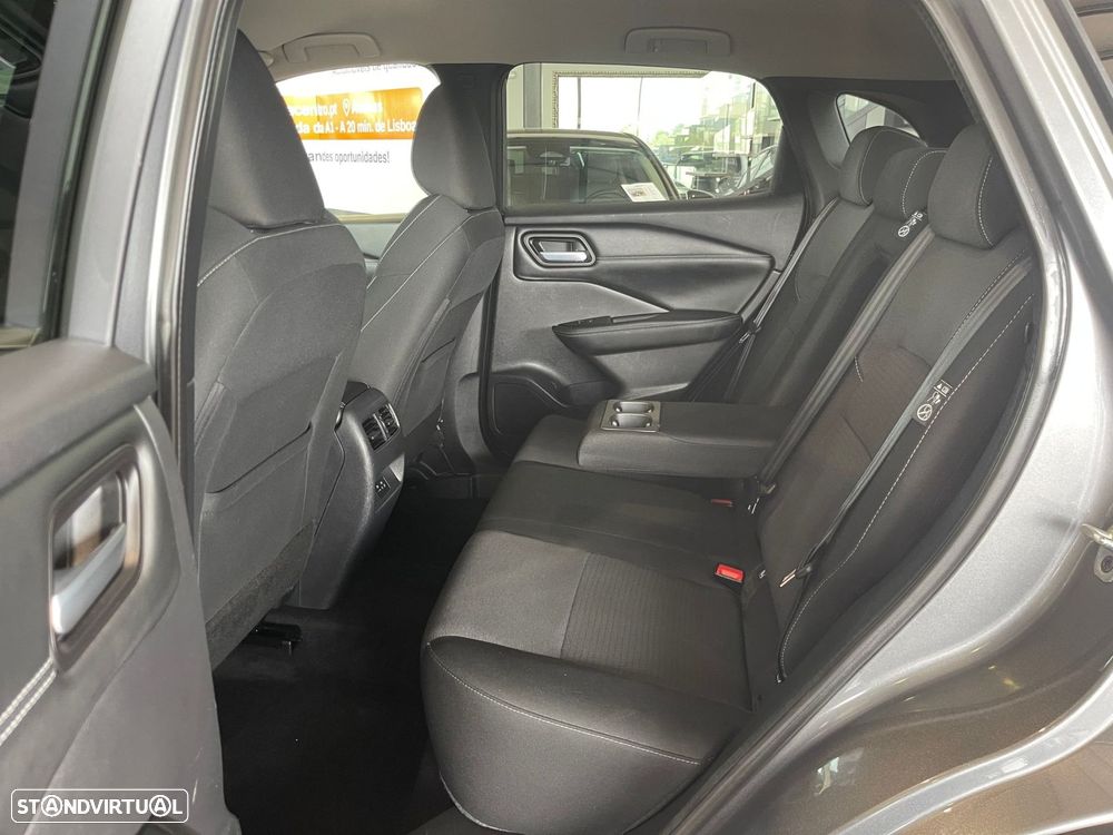 Nissan Qashqai 1.3 DIG-T N-GO Xtronic - 21