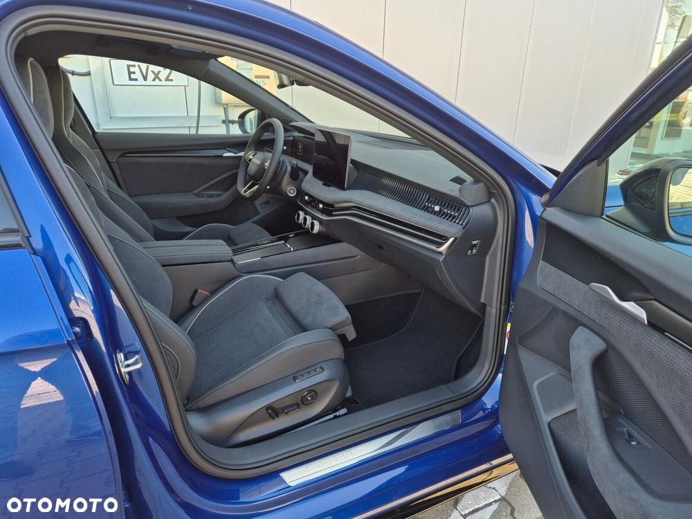 Skoda Superb 1.5 TSI mHEV Sportline DSG - 15