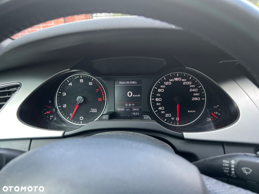 Audi A4 Avant - 8