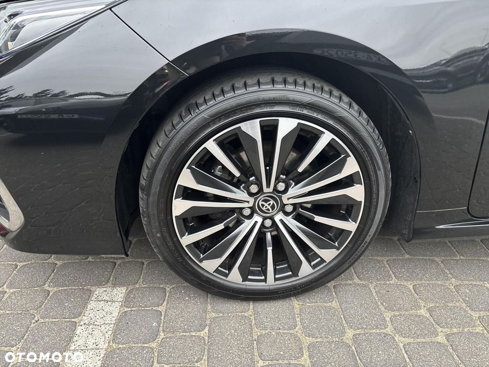 Toyota Corolla 1.8 Hybrid Style - 28