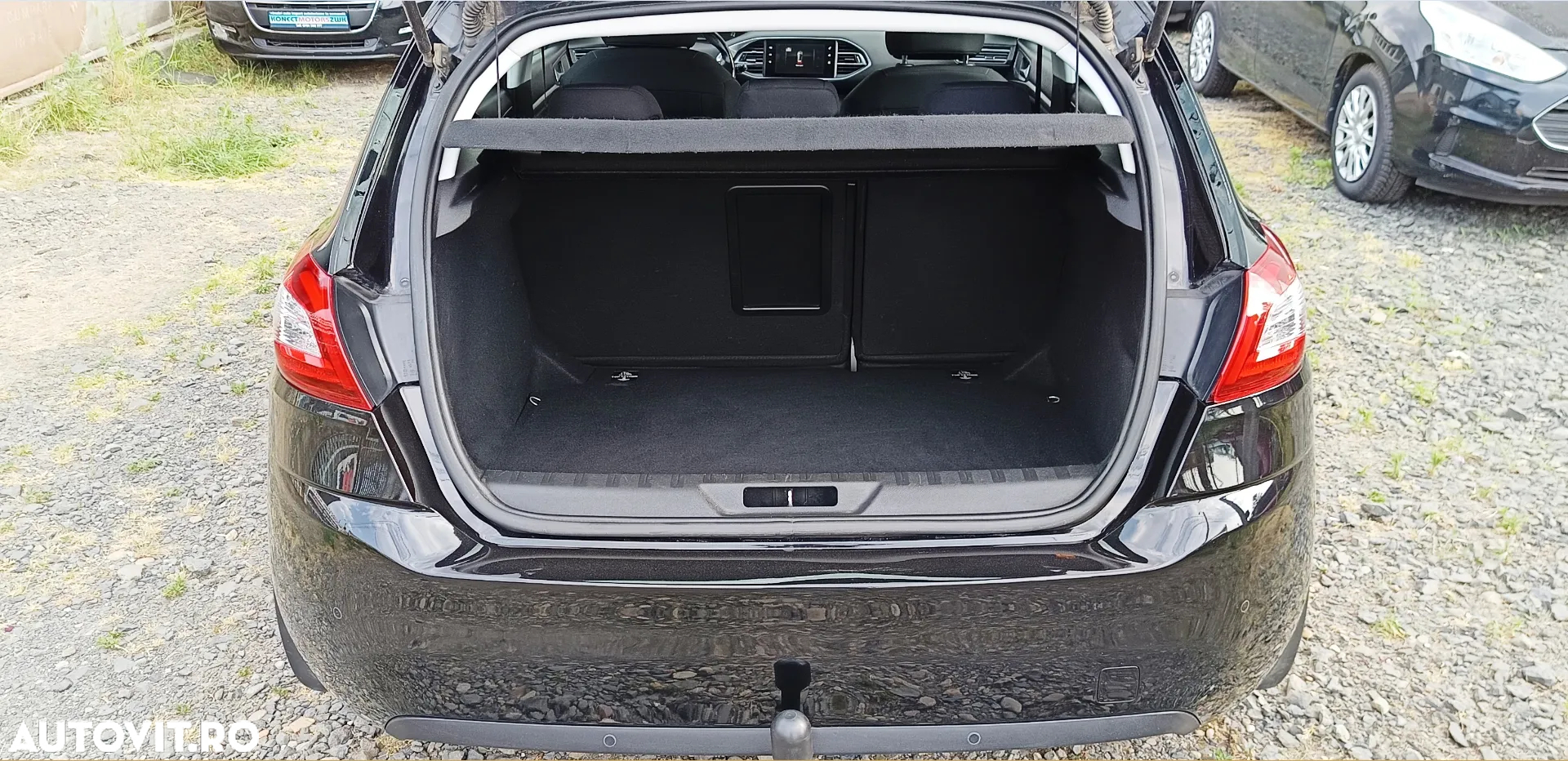Peugeot 308 125 THP Allure - 37