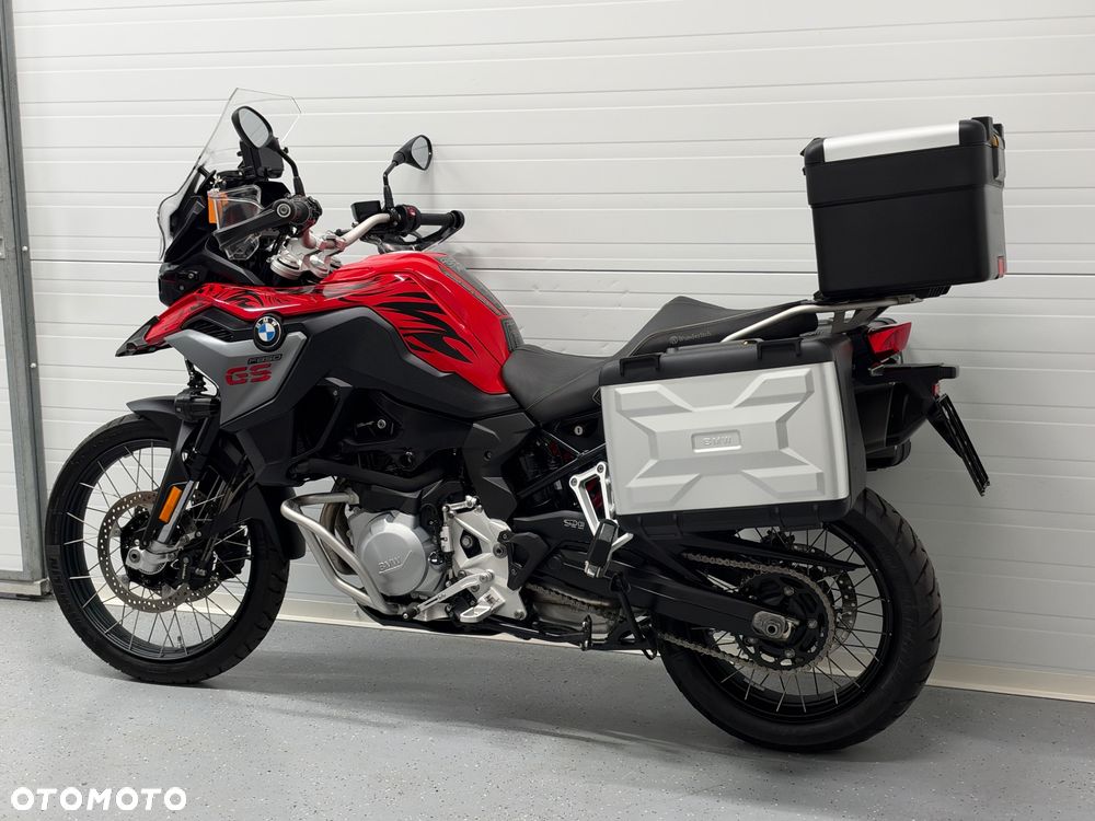 BMW F - 26