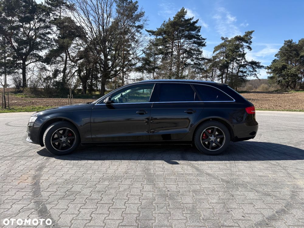 Audi A4 Avant 2.0 TFSI - 1