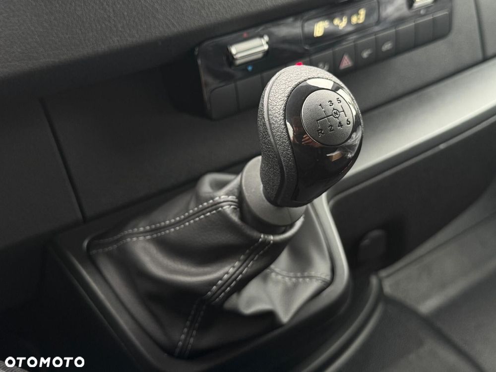 Mercedes-Benz Sprinter Furgon 315 cdi L3H2 - 23