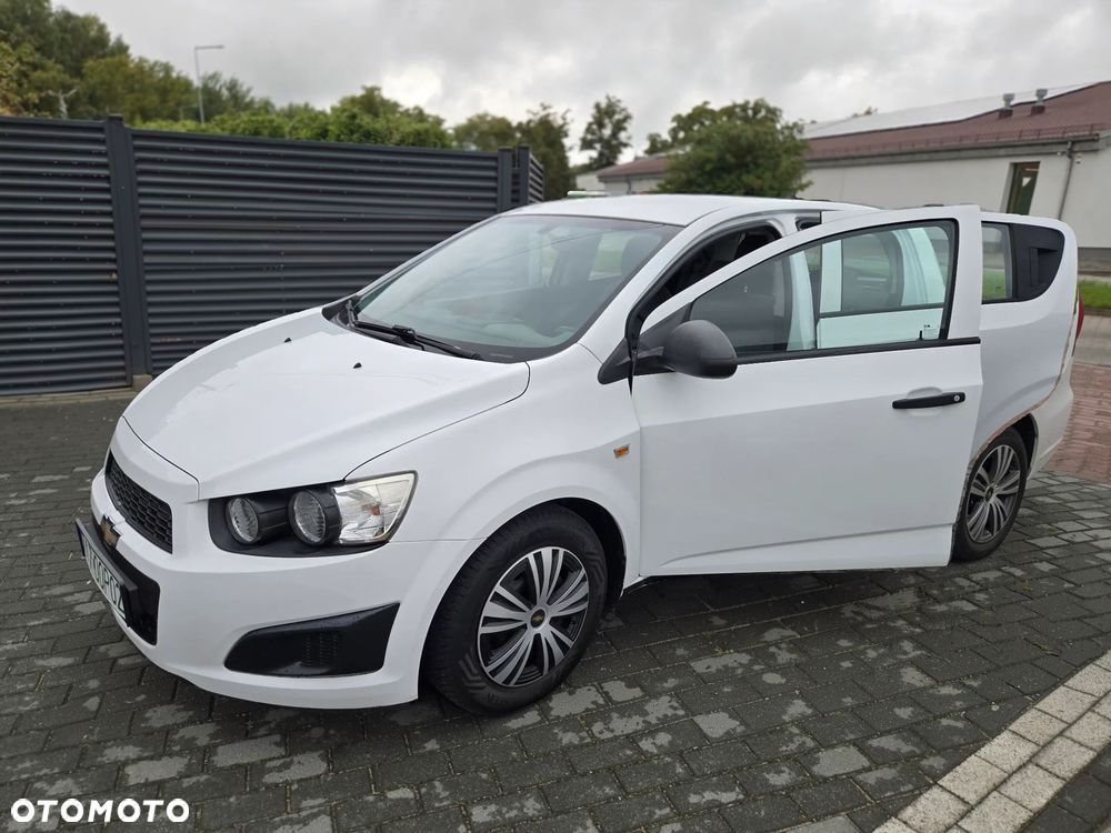 Chevrolet Aveo 1.2 LS - 32