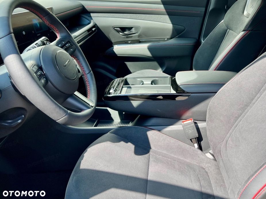 Hyundai Tucson 1.6 T-GDi HEV N-Line 2WD - 11