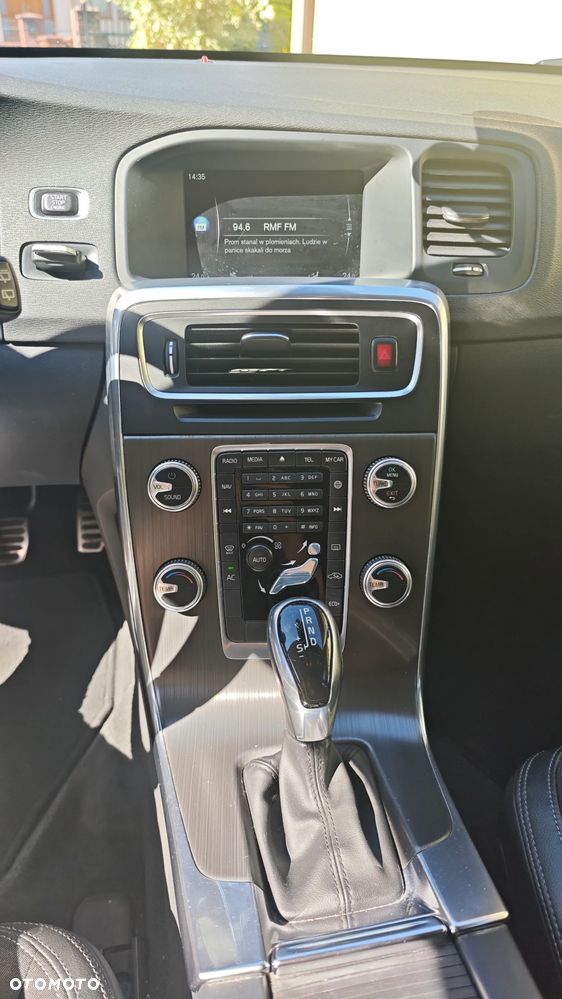 Volvo V60 D2 Drive-E Kinetic - 10