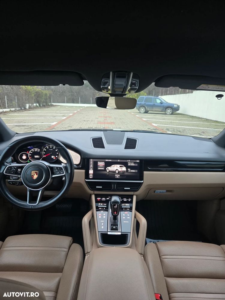 Porsche Cayenne Tiptronic S - 13