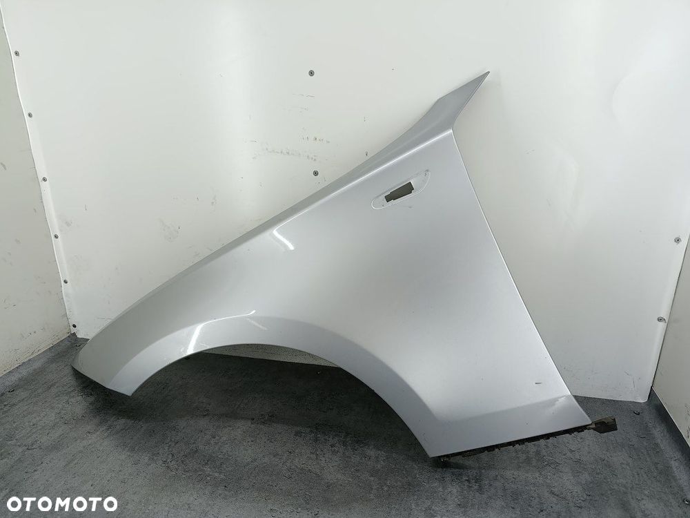 BŁOTNIK LEWY PRZÓD BMW 1 E87 354/7 - 3