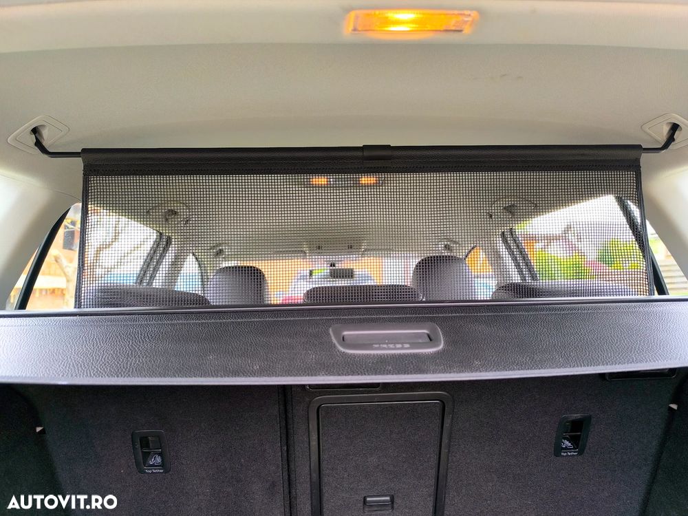 Volkswagen Golf 2.0 BlueTDI DSG Comfortline - 9