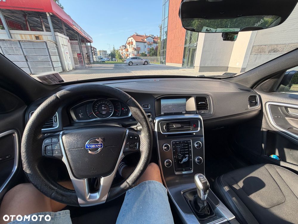 Volvo S60 - 12