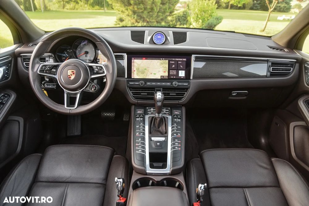 Porsche Macan S - 6