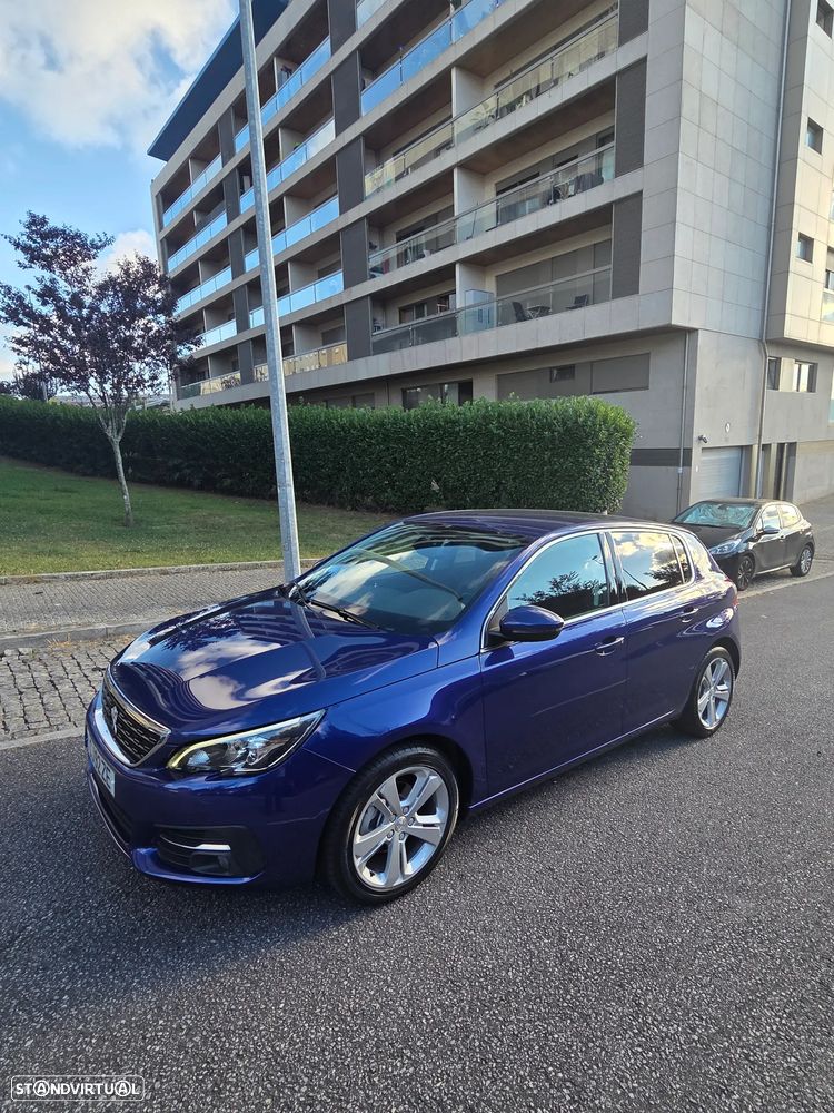 Peugeot 308 1.2 PureTech Allure EAT8 - 1