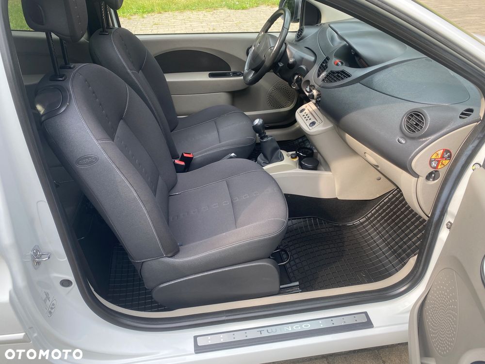 Renault Twingo 1.2 16V Night & Day - 22