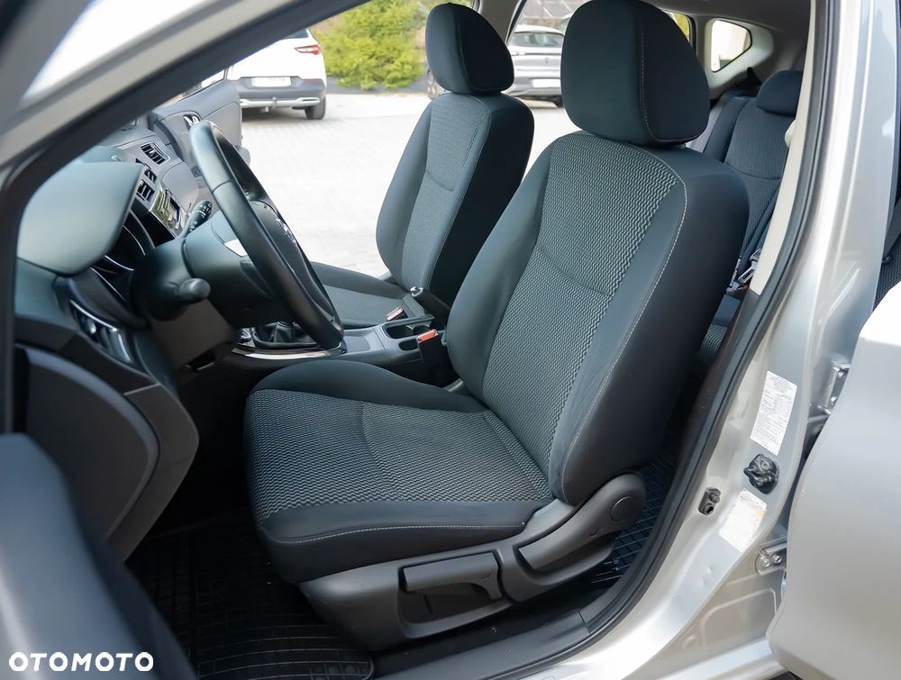 Nissan Pulsar 1.2 DIG-T N-Vision - 23