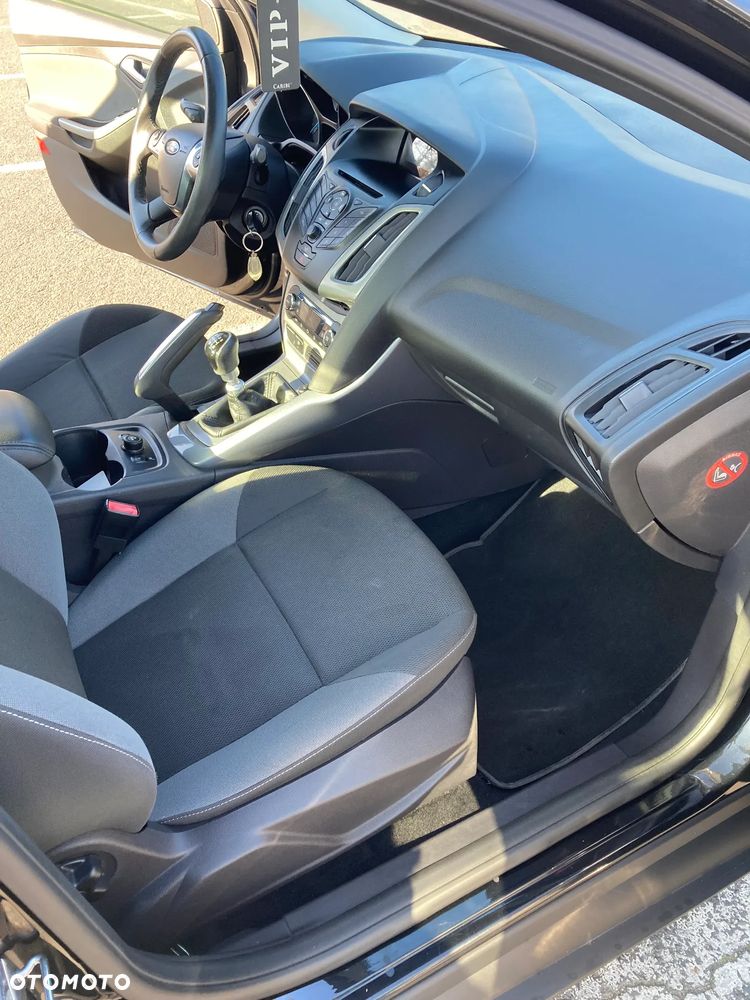 Ford Focus 1.6 TDCi Ambiente - 12