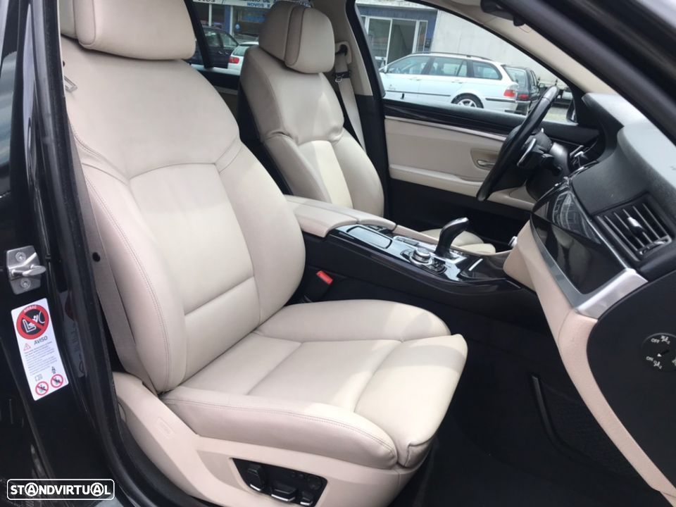 BMW 520 d Exclusive Auto 129g - 12