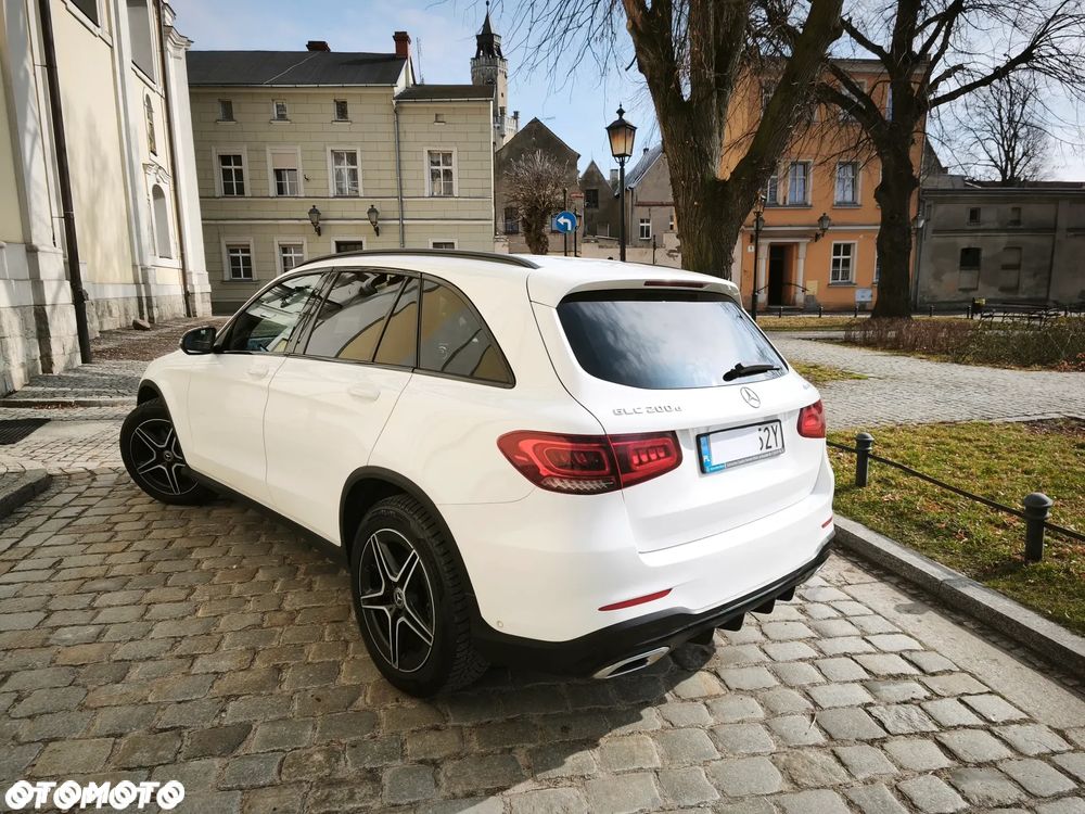 Mercedes-Benz GLC 200 d 4-Matic - 3