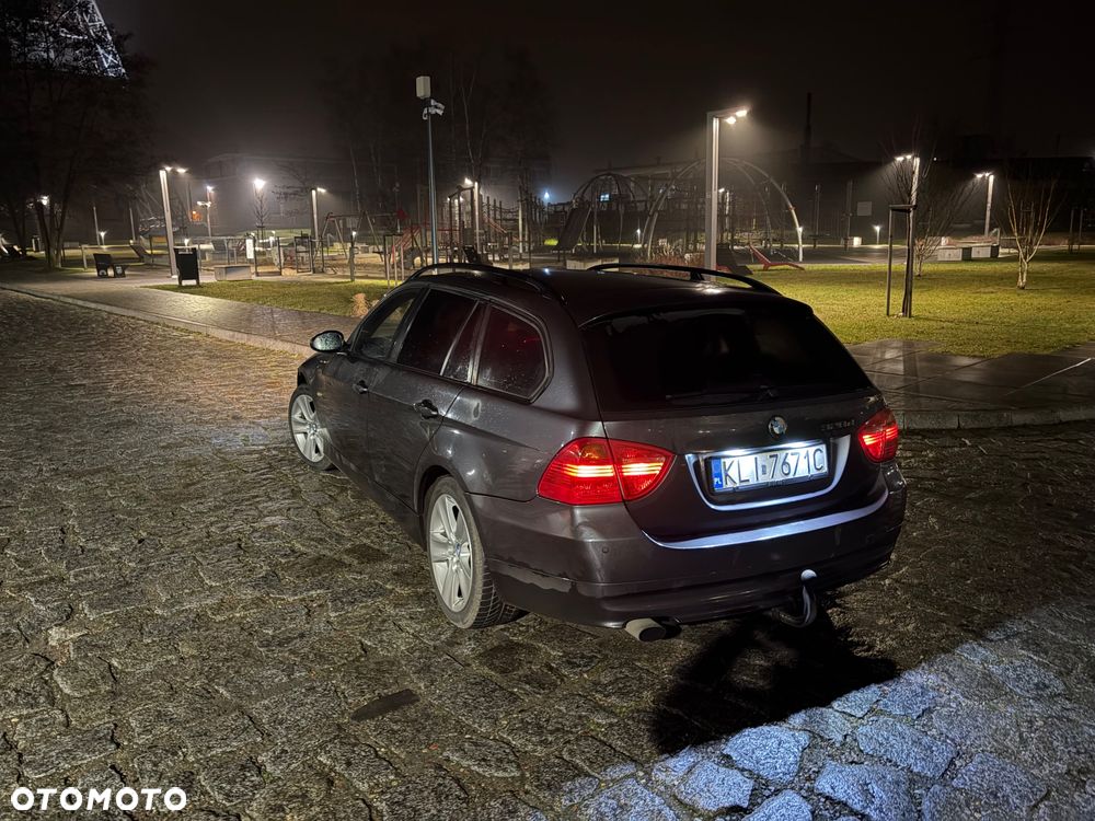BMW Seria 3 320d DPF - 16