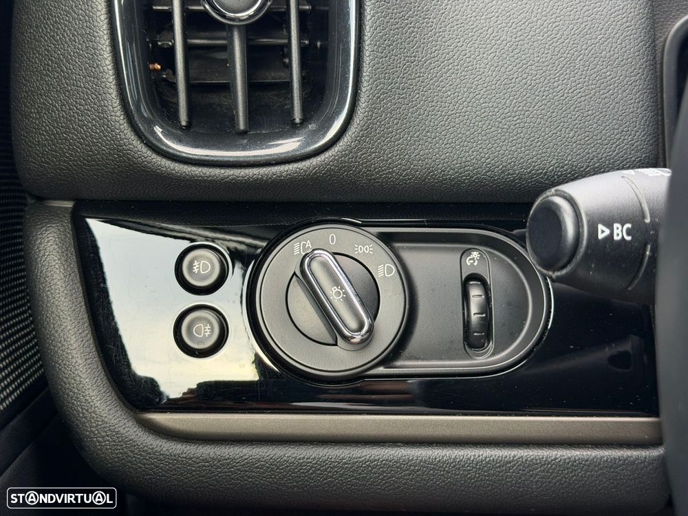 MINI Countryman Cooper SE ALL4 Untamed Edition Auto - 24