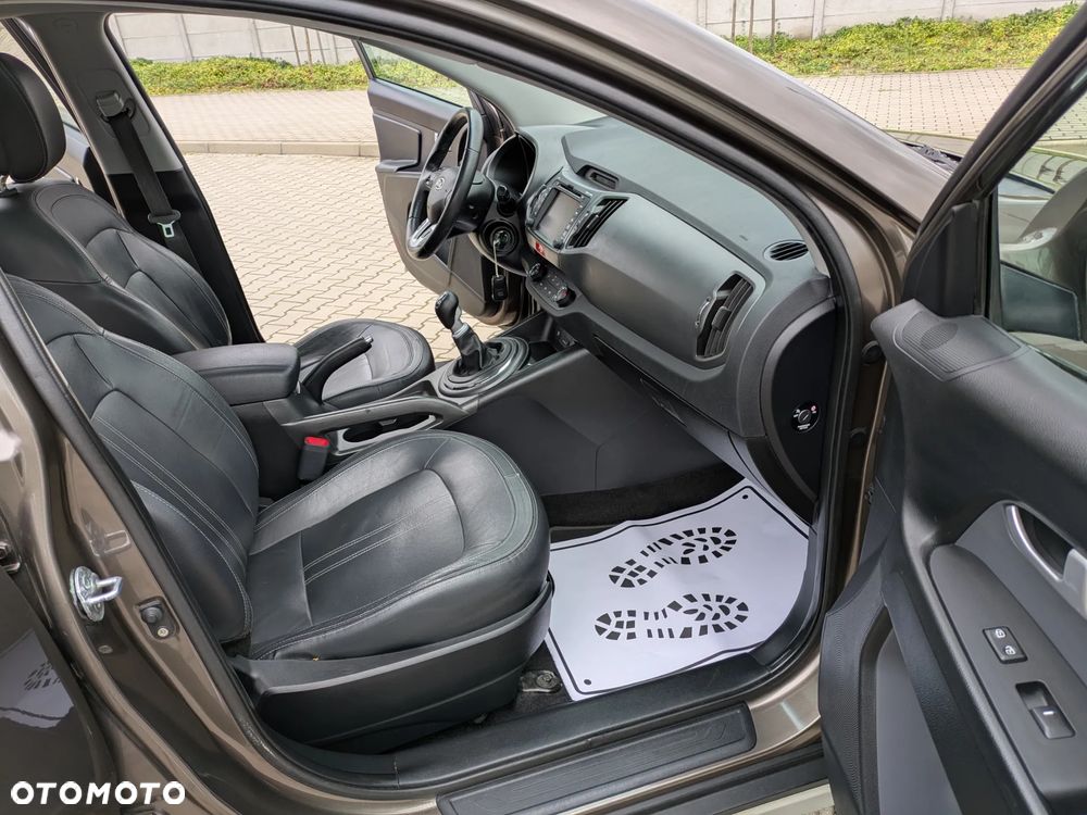 Kia Sportage 1.6 GDI Business Line 2WD - 24