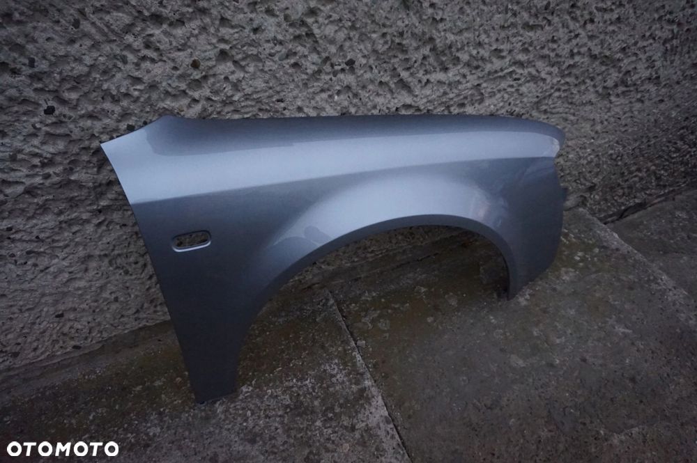 BŁOTNIK PRZEDNI PRAWY AUDI A4 B6 LY7H 00/04r - 4