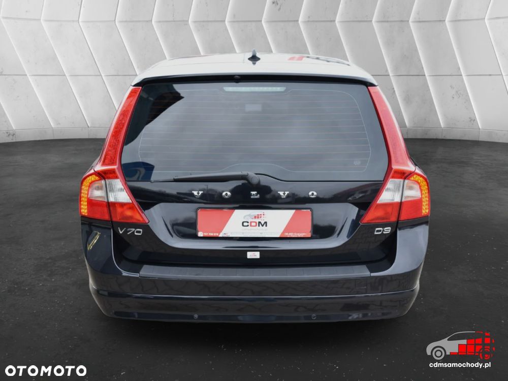 Volvo V70 D3 Momentum - 9