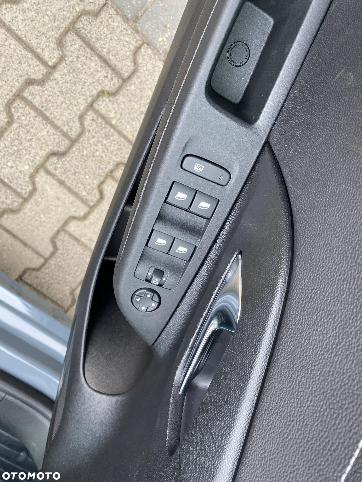 Opel Corsa 1.2 GS S&S - 6