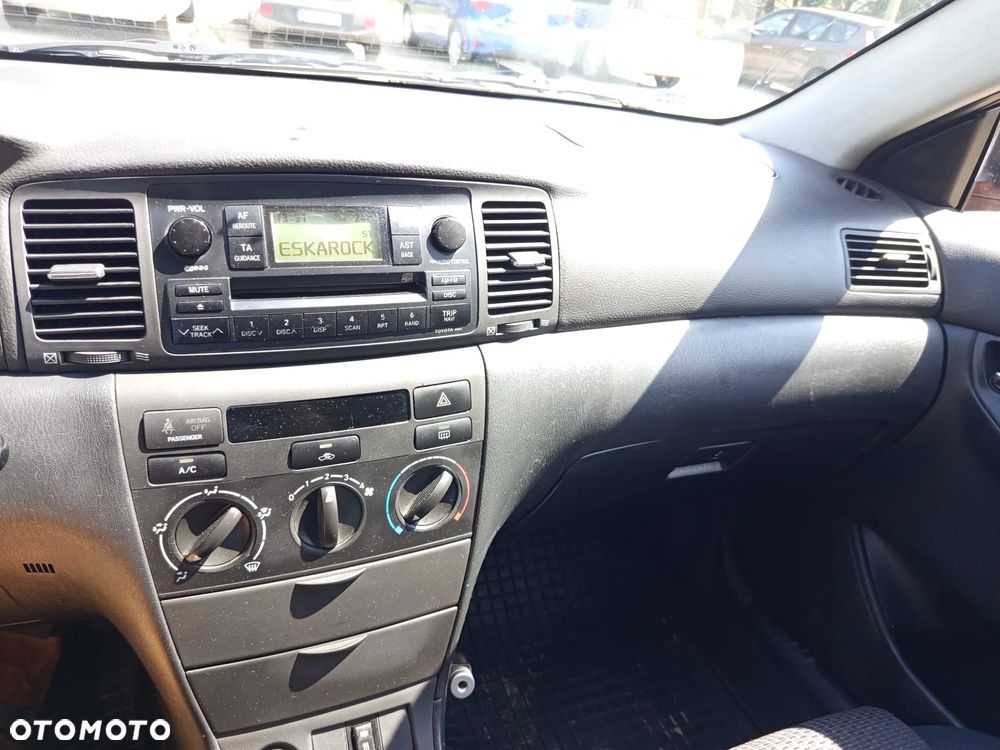 Toyota Corolla 1.4 D-4D Terra - 8