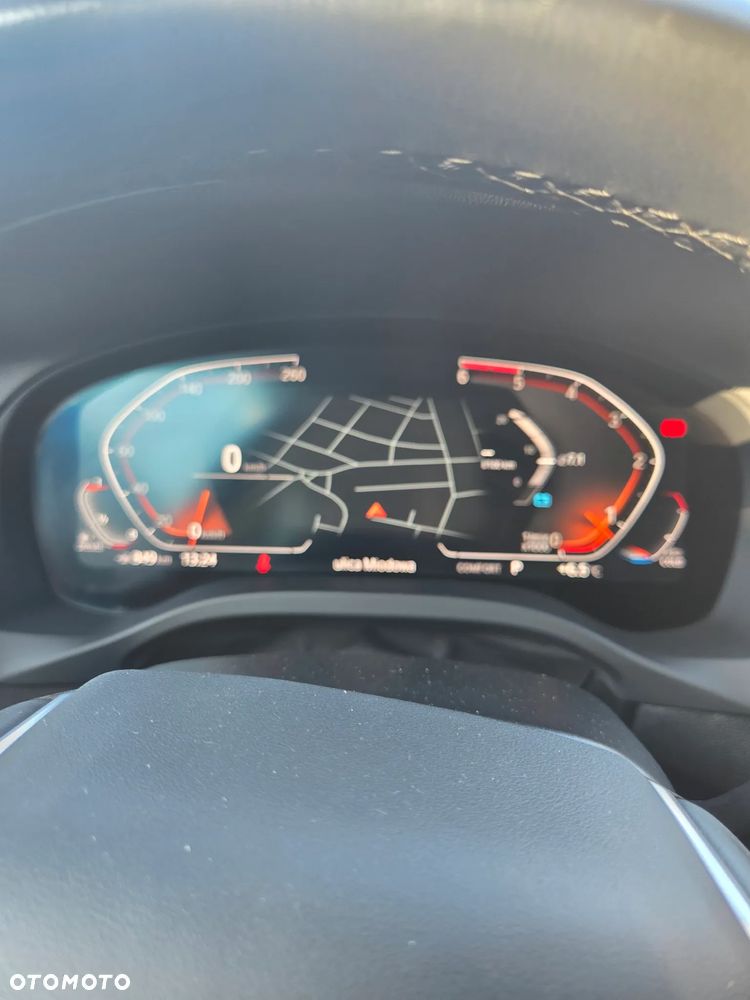 BMW X3 sDrive18d xLine - 25