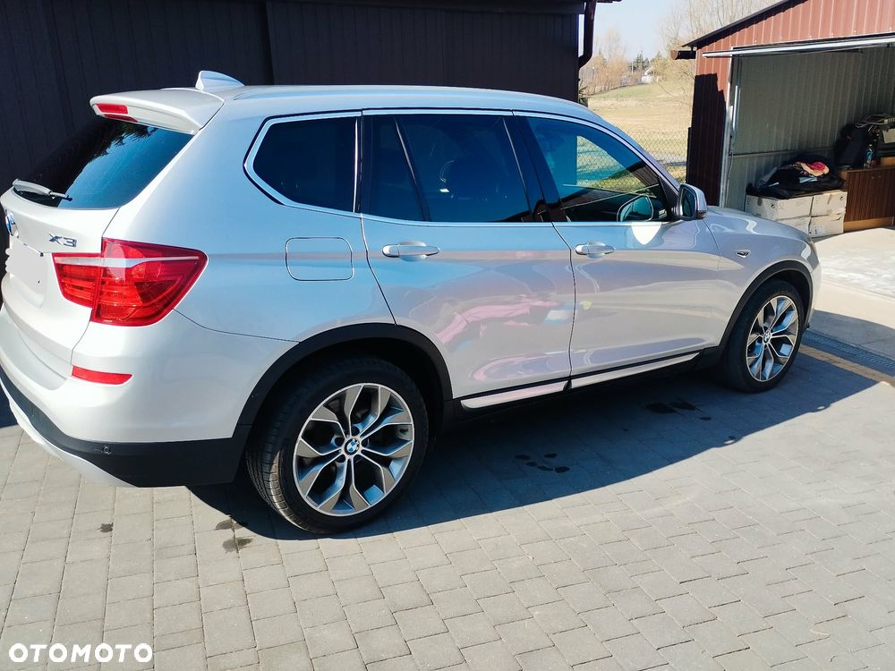 BMW X3 xDrive28i xLine - 3