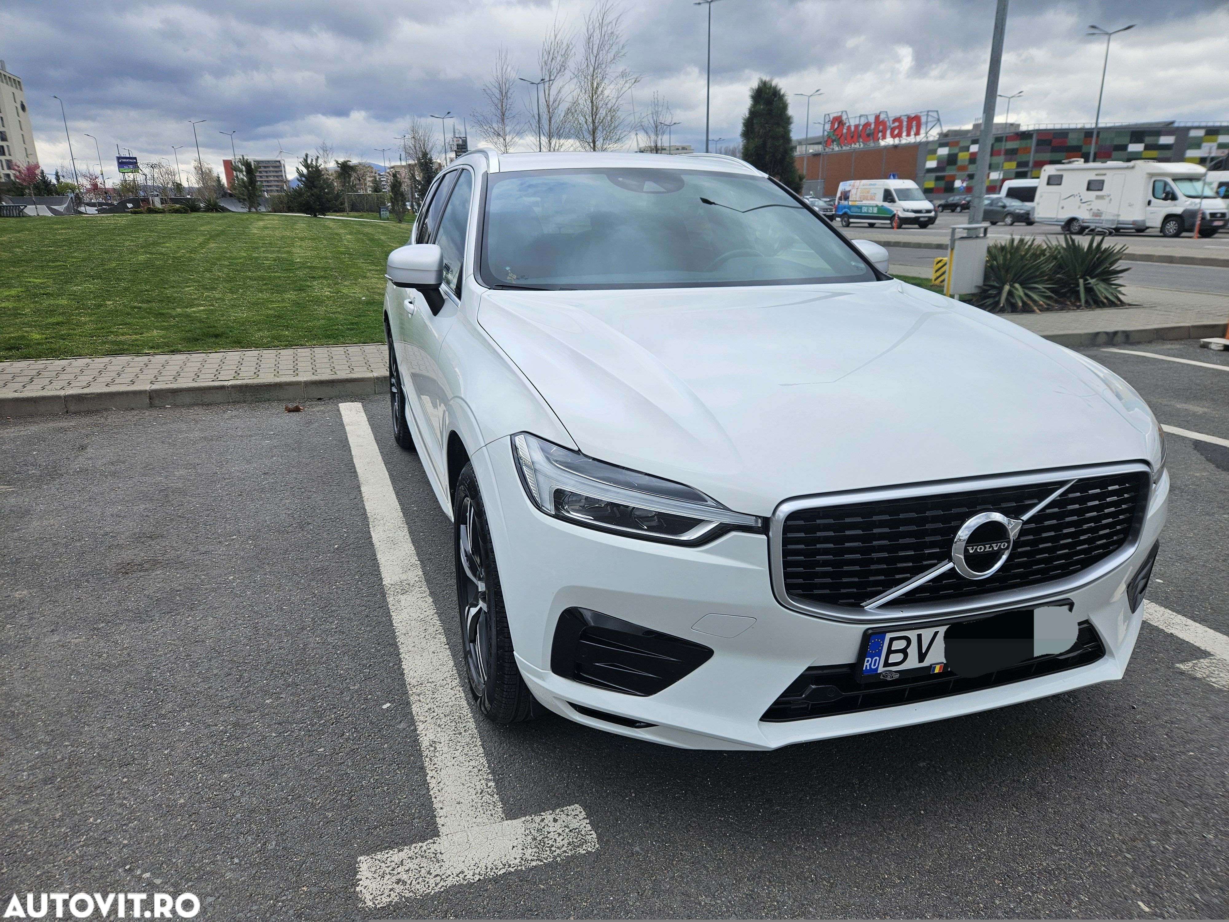 Volvo XC 60 D4 AWD Geartronic RDesign - 1