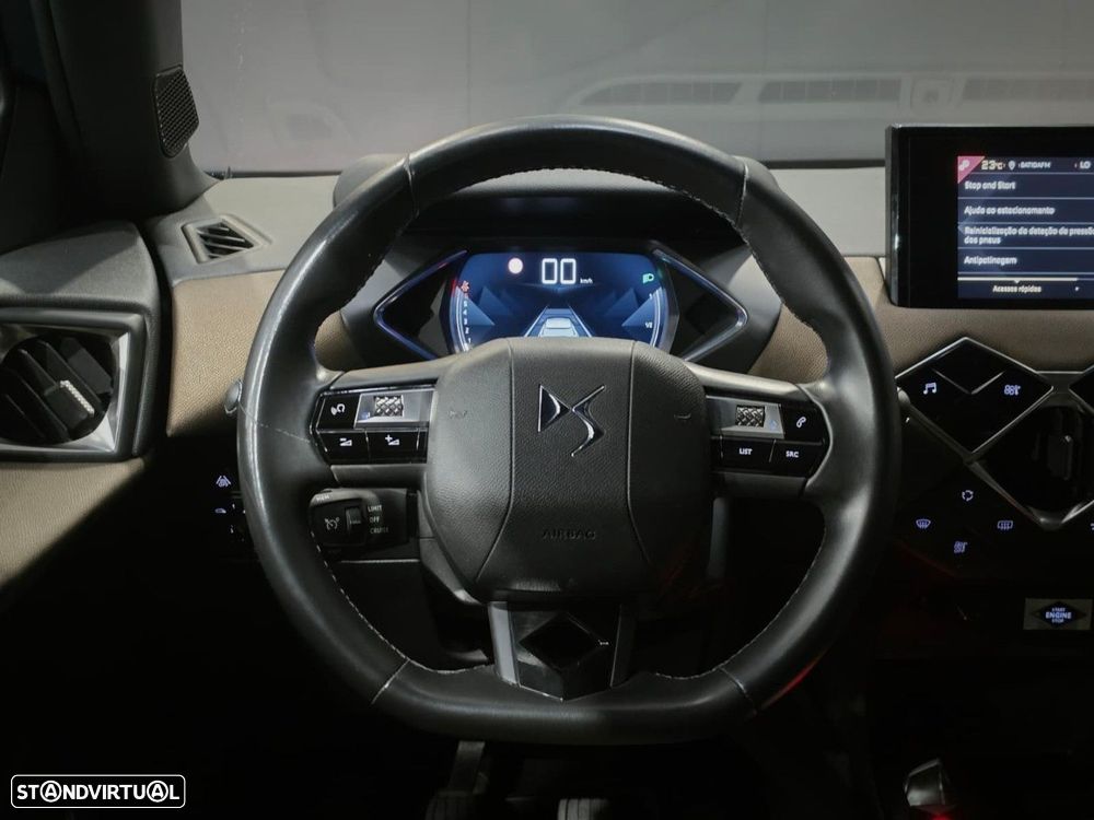 DS DS3 Crossback PureTech 100 SO CHIC - 13