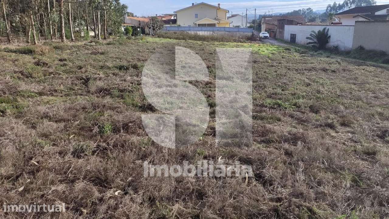 Terreno Urbanizável 1654 m2 60 m de frente voltado a sul Aguim-Anadia - Grande imagem: 2/7