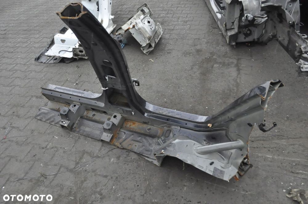 BMW iX3 G08 SŁUPEK PRÓG PRAWY - 2