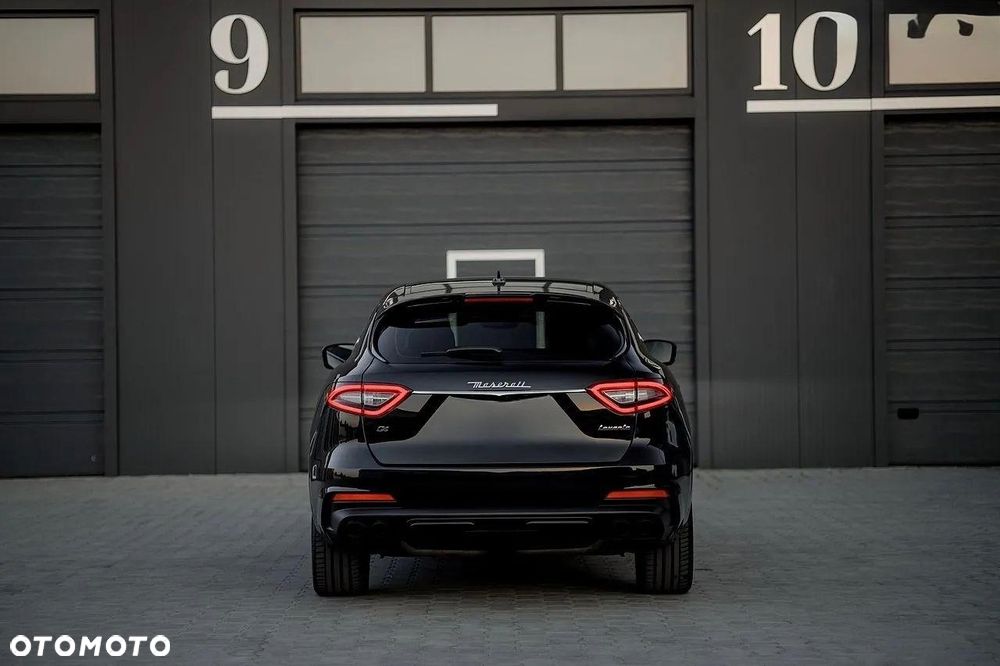 Maserati Levante Q4 GranSport - 5