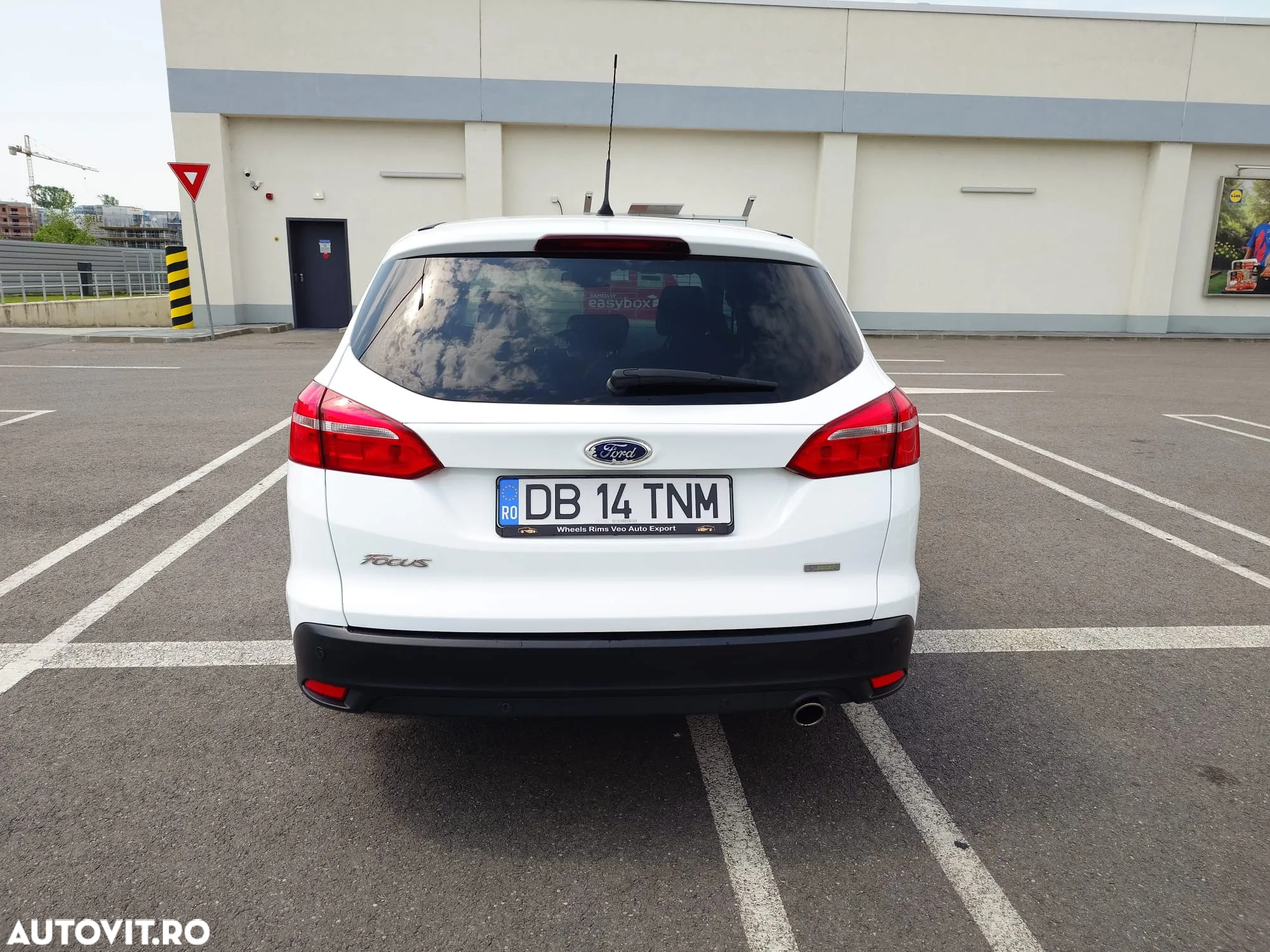 Ford Focus 1.5 EcoBoost Start-Stopp-System Business Edition - 6