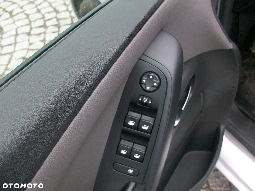 Citroën C4 Grand Picasso VTi 120 (7-Sitzer) Business Class - 16