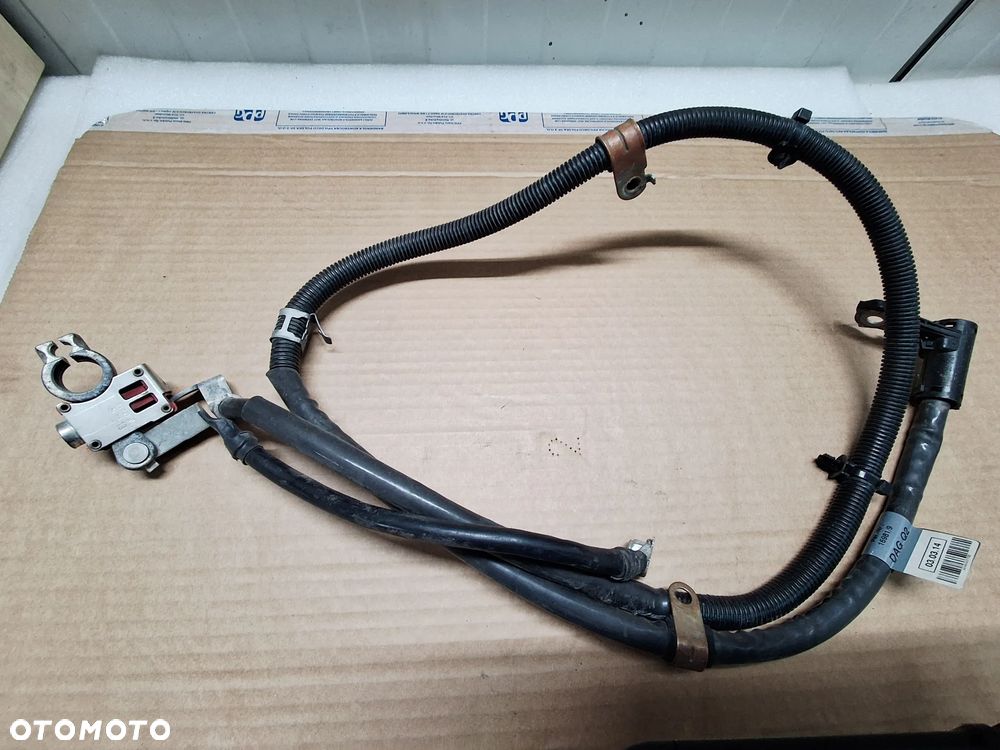 MERCEDES B-KLASA W246 KLEMA PLUSOWA A2465407732 - 1