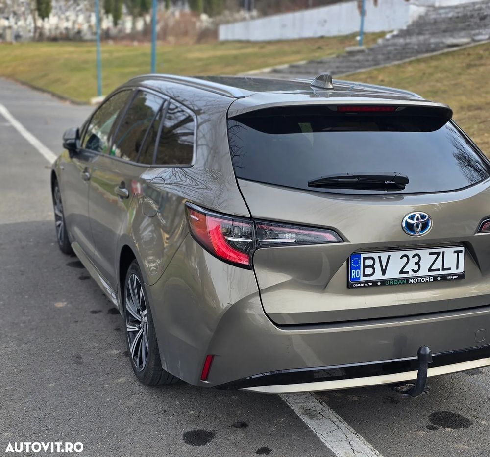Toyota Corolla 1.8 HSD Business Plus - 4