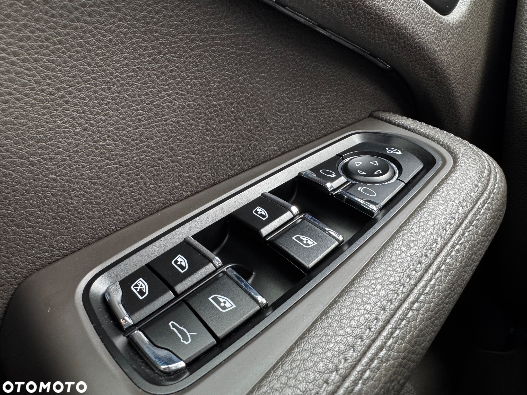 Porsche Macan Standard - 13