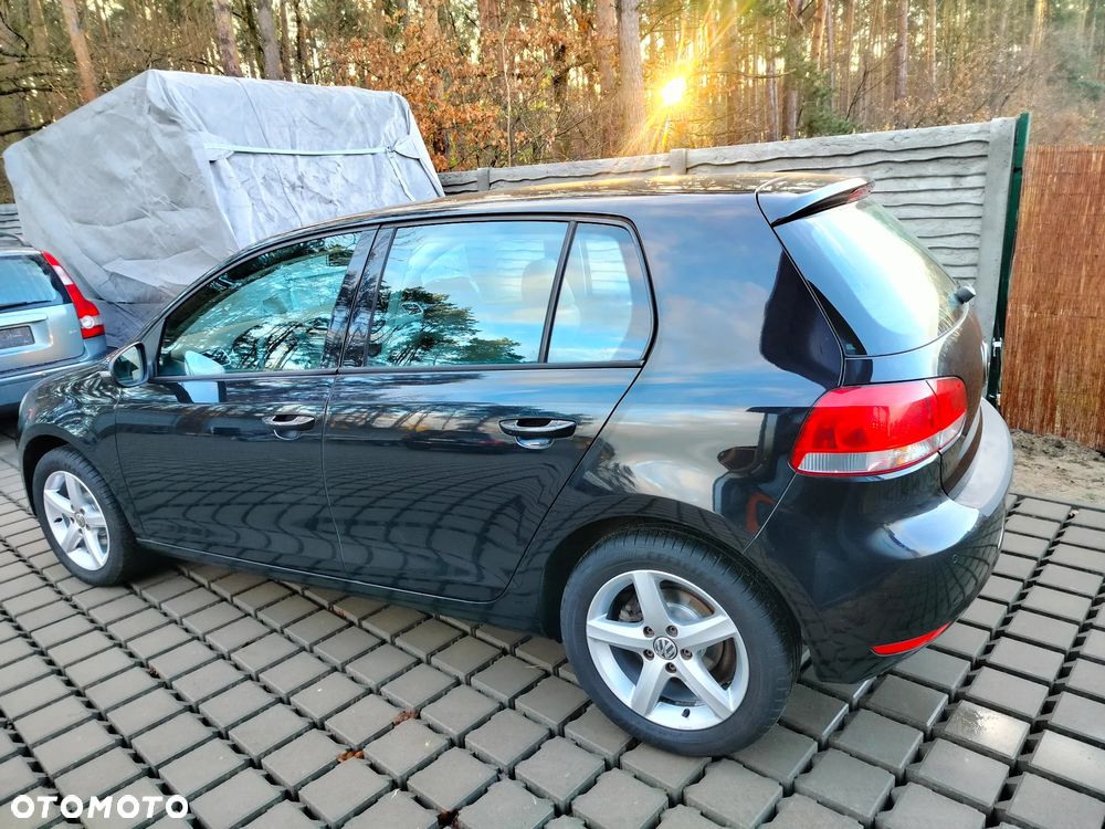 Volkswagen Golf - 14