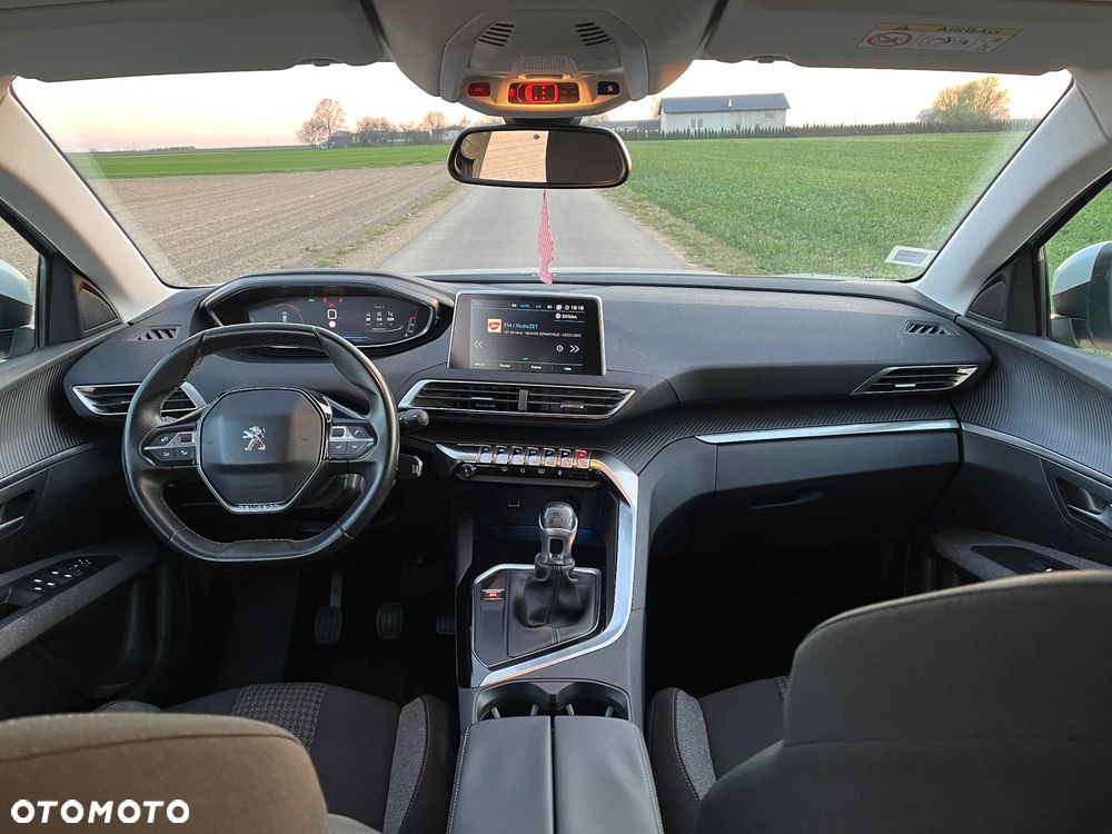 Peugeot 3008 - 5
