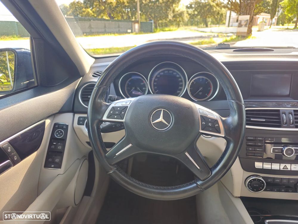 Mercedes-Benz C 200 CDi Classic BlueEfficiency - 12